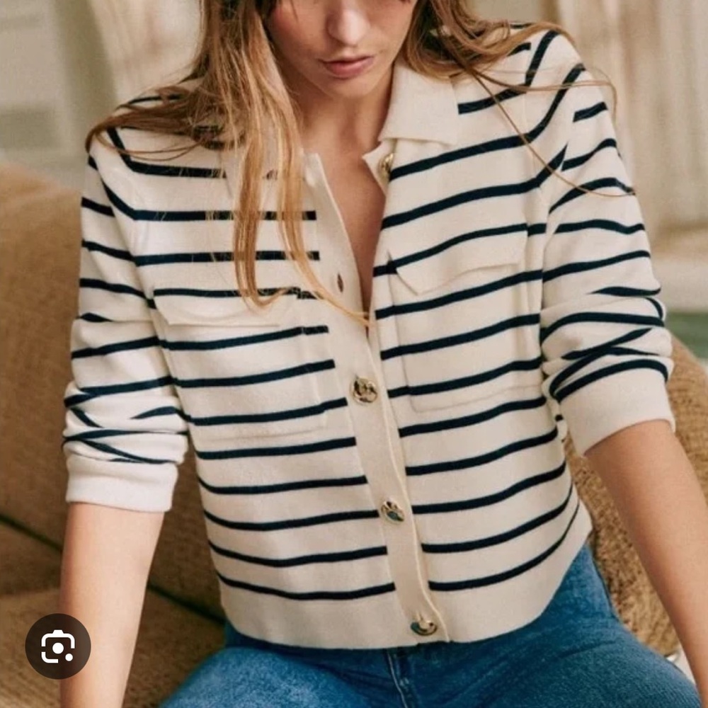 Sezane Betty Cardigan in ecru/navy